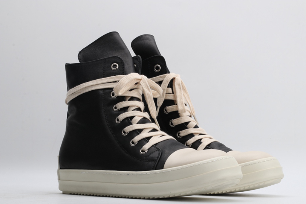R.O sneakers
